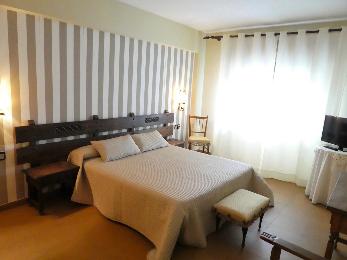 Hotel Barbacedo Mijares  Luaran gambar